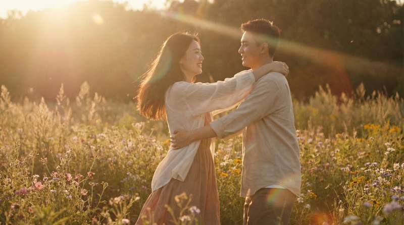 抖音揭秘视频-花间舞MV